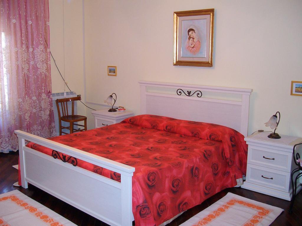 Sa Domu Sarda Casa Vacanza Piscinas Room photo
